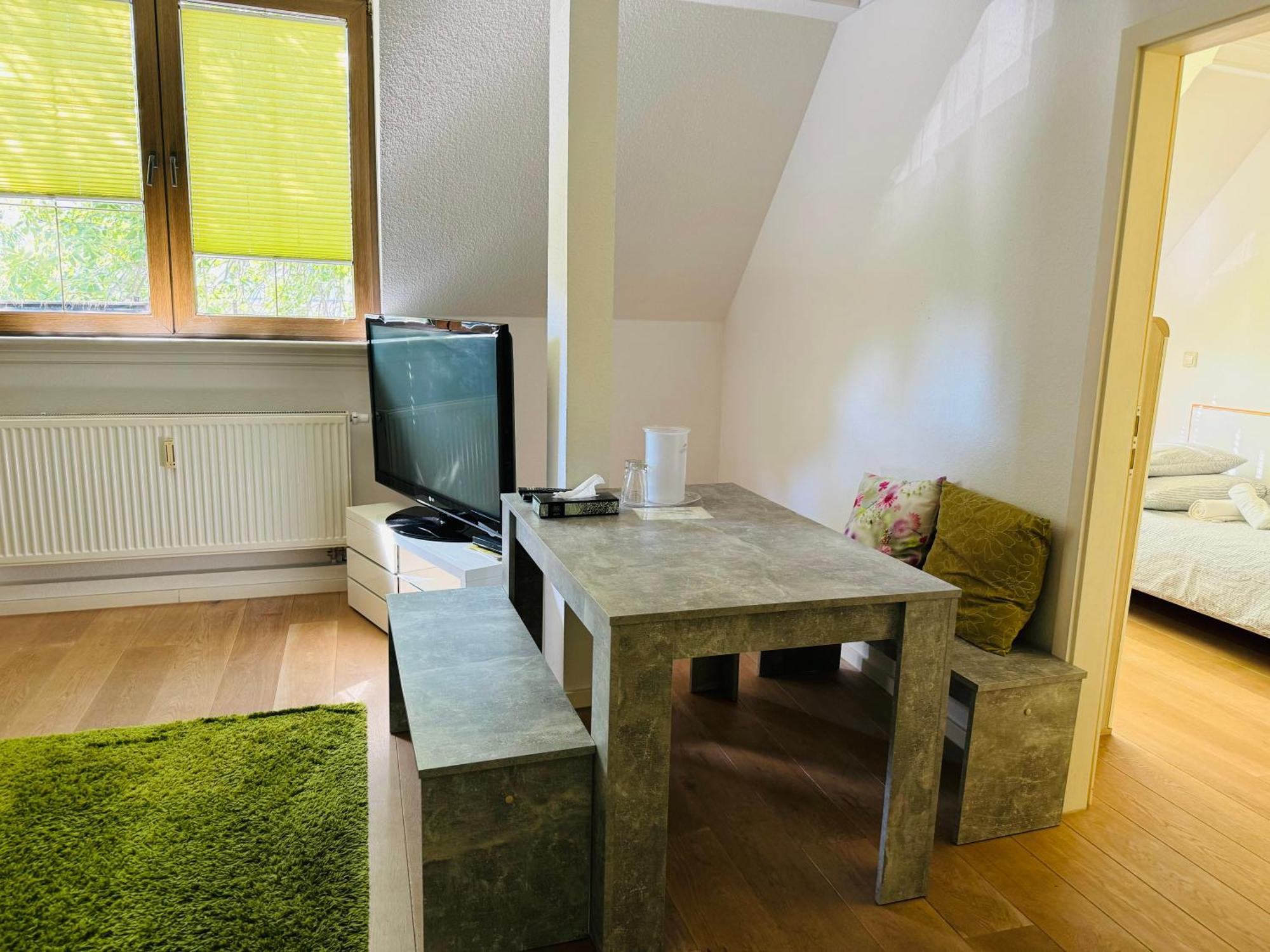 Neue Pfefferkiste Albergue Leipzig Exterior foto